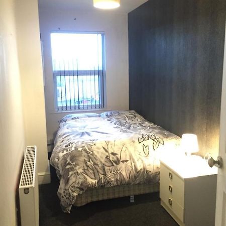 Private Double Room Near City Centre, 考文垂 外观 照片